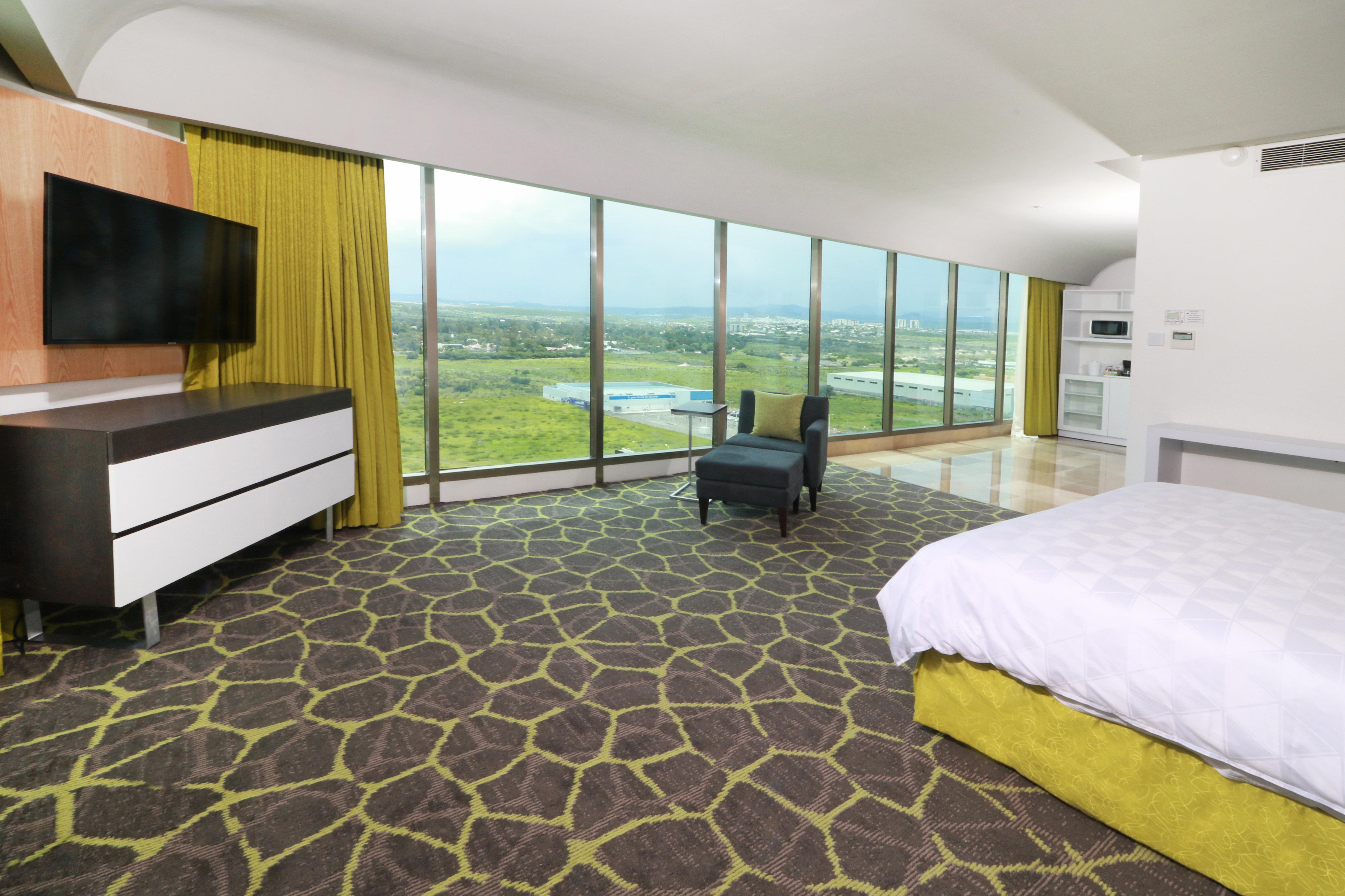 Queretaro Zona Krystal By Ihg