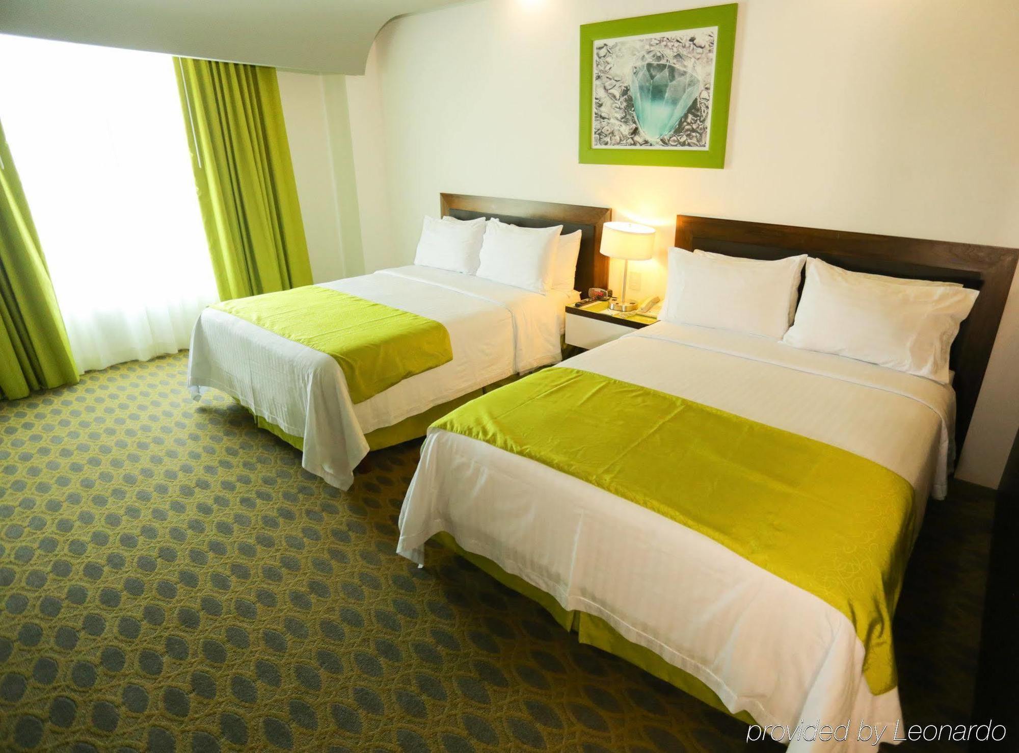 Queretaro Zona Krystal By Ihg