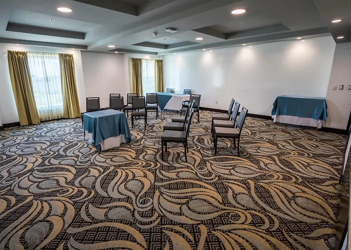 Holiday Inn Queretaro Zona Krystal By Ihg