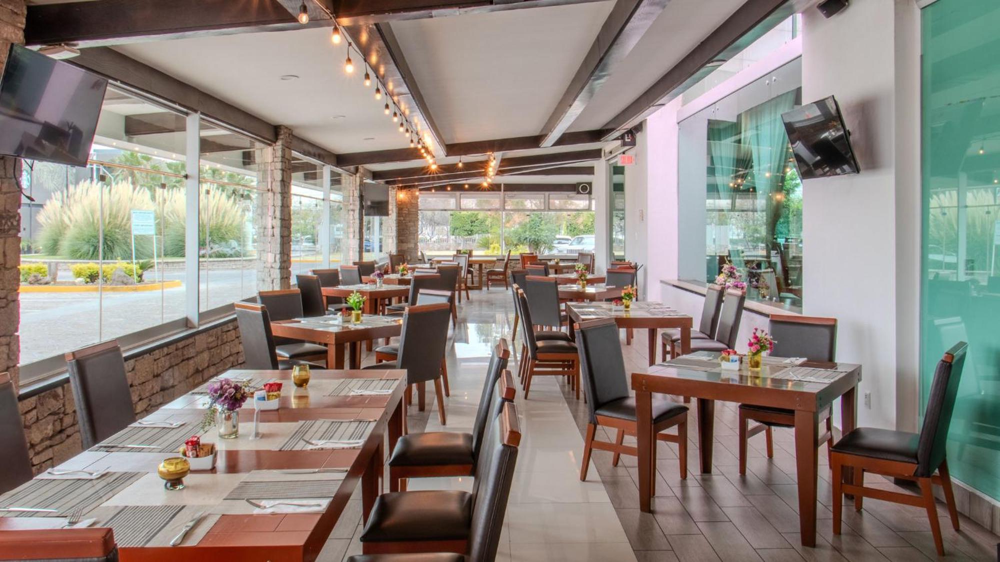 Queretaro Zona Krystal By Ihg